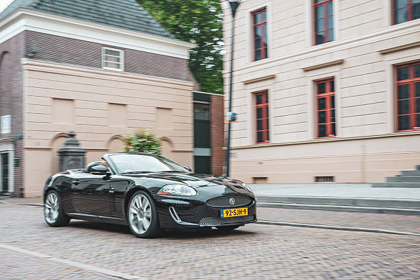 Jaguar XKR